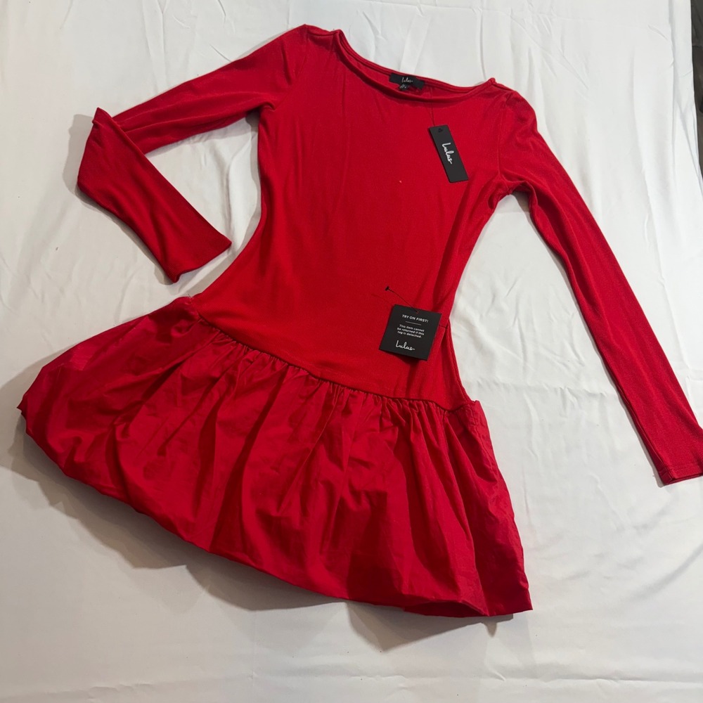 NWT Lulus Red Long Sleeve Bubble Hem Mini Dress Ribbed Knit Drop Waist Small NWT